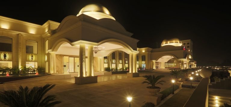 Hotel Facilities & Amenities at Ramada by Wyndham Lucknow