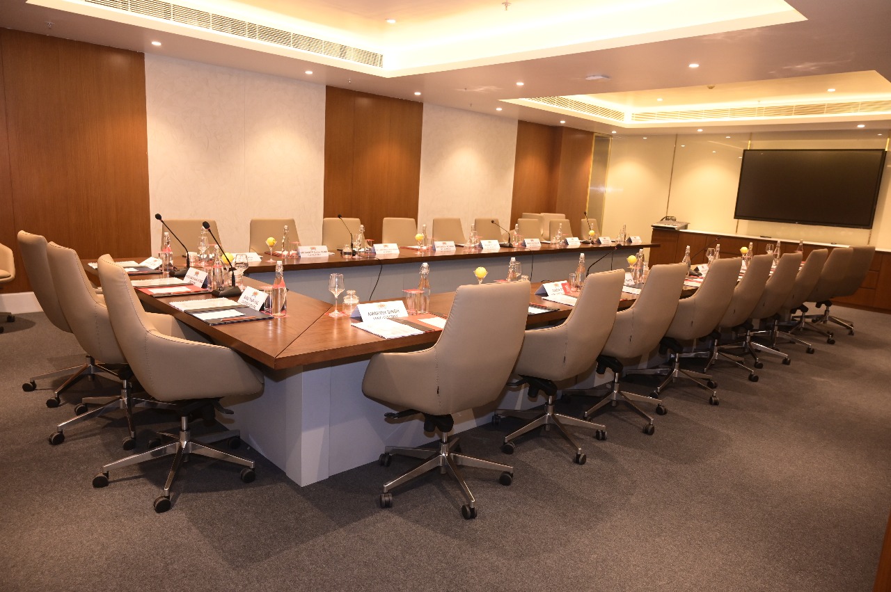 Garnet-1-Executive-Board-Room-25-Seats